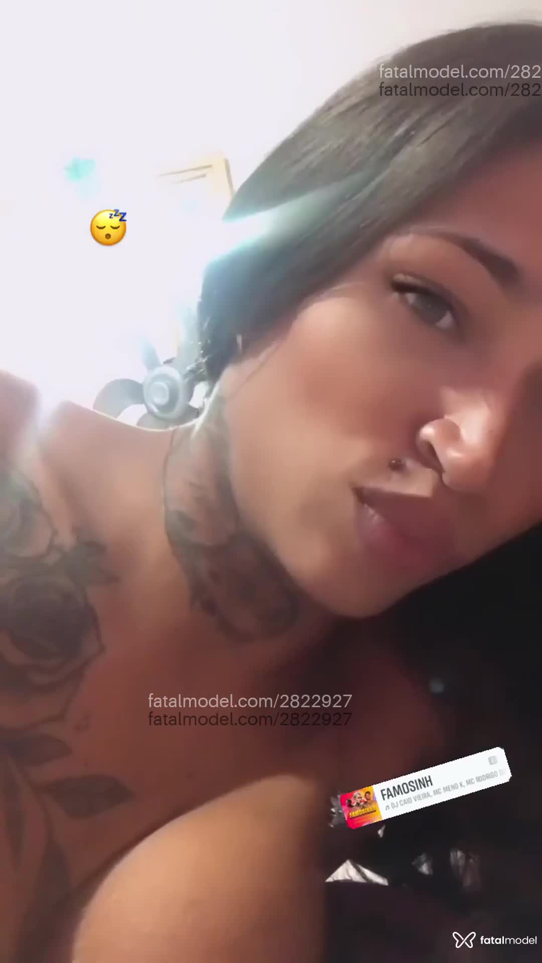 Acompanhante mulher trans com cabelo castanho de olhos verdes em Campinas - Ingridzinha