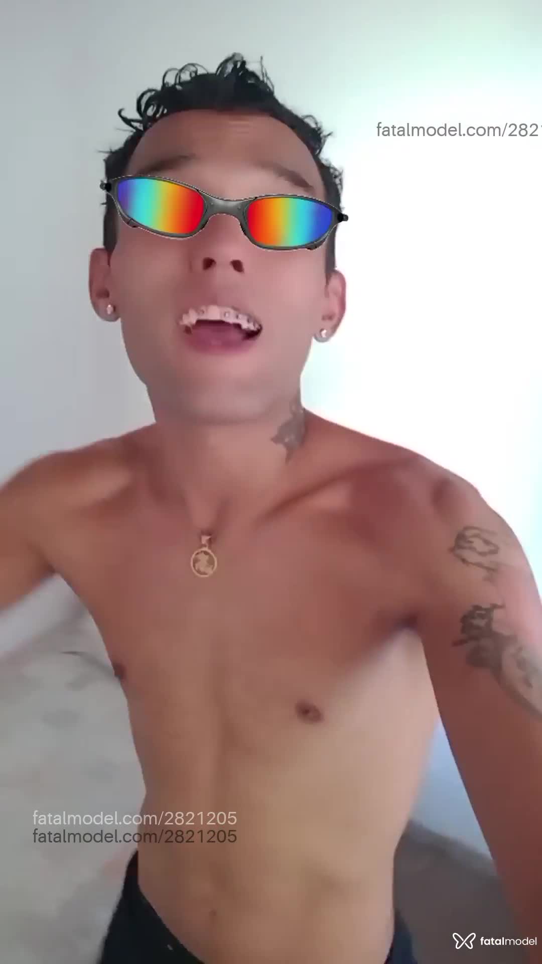 Acompanhante homem com cabelo castanho de olhos castanhos em Goiânia - Devid