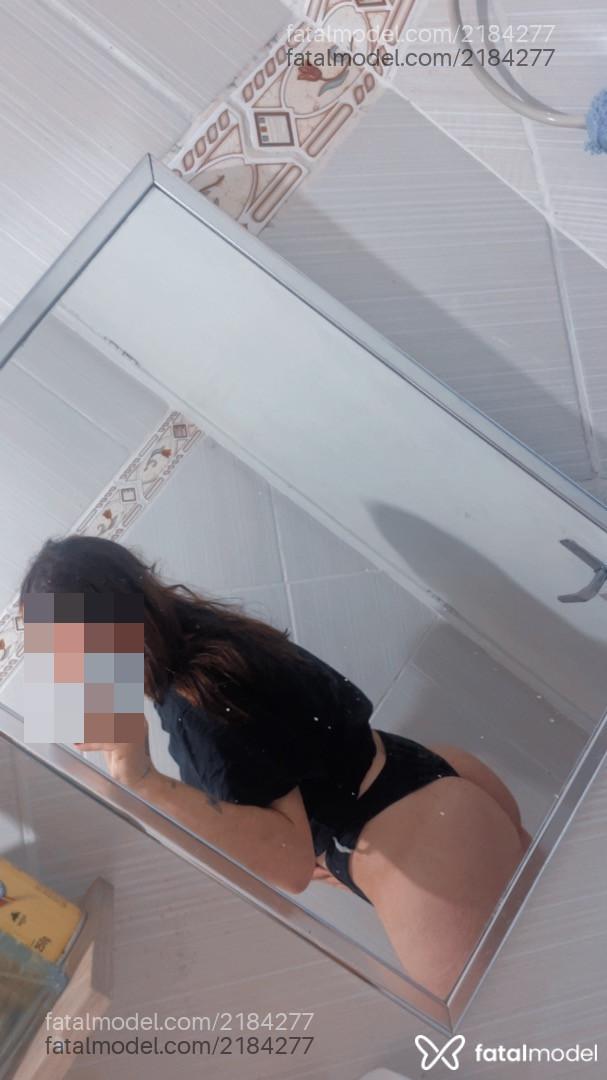 Acompanhante mulher trans com cabelo castanho de olhos castanhos em Caxias do Sul Acompanhante mulher trans com cabelo castanho de olhos castanhos em Caxias do Sul - Clara Santos