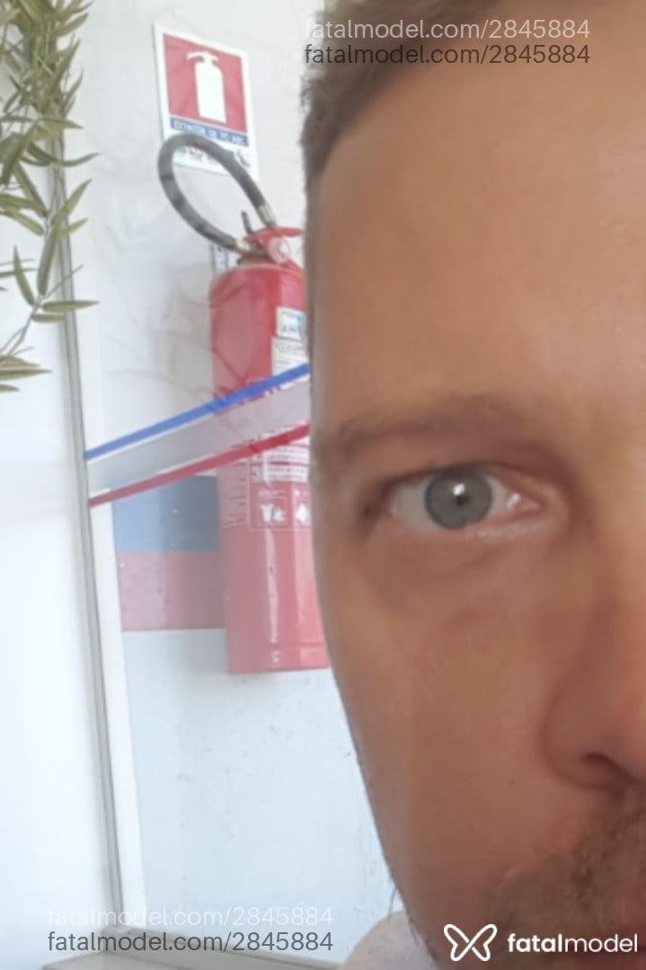 Acompanhante homem loira (o) de olhos azuis em Caldas Novas - Loirovip