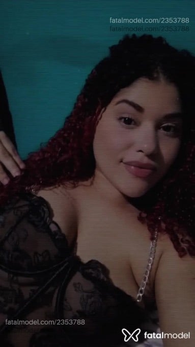 Acompanhante mulher ruiva (o) de olhos castanhos em Maravilha Acompanhante mulher ruiva (o) de olhos castanhos em Maravilha - Valentina Alencar