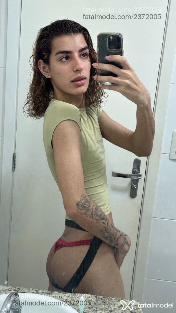 Acompanhante mulher trans loira (o) de olhos pretos em Ribeirão Preto - Paolla
