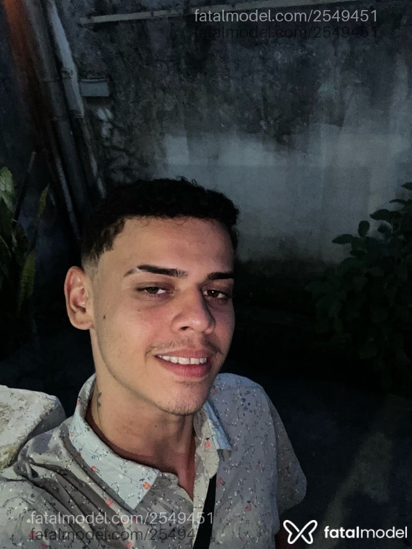 Acompanhante homem morena (o) de olhos castanhos em Goiânia Acompanhante homem morena (o) de olhos castanhos em Goiânia - Branquinhosafado