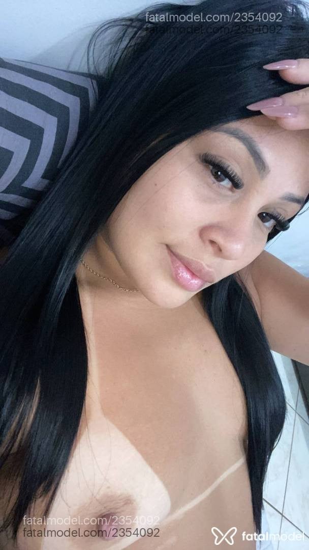 Acompanhante mulher morena (o) de olhos castanhos - Mellisa
