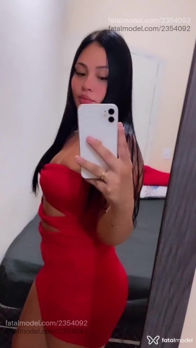Acompanhante mulher morena (o) de olhos castanhos - Mellisa Acompanhante mulher morena (o) de olhos castanhos - Mellisa