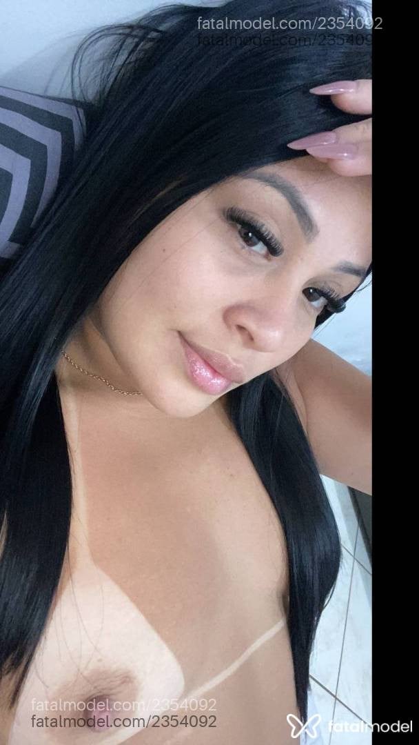 Acompanhante mulher morena (o) de olhos castanhos - Mellisa