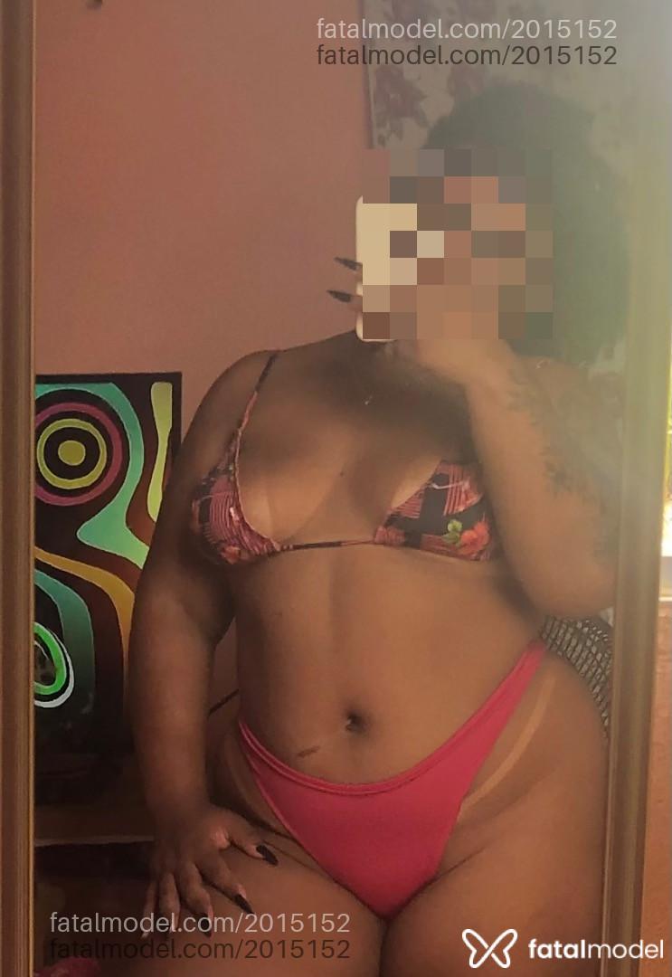 Acompanhante mulher morena (o) de olhos pretos em Virtual Acompanhante mulher morena (o) de olhos pretos em Virtual - Preta Rai