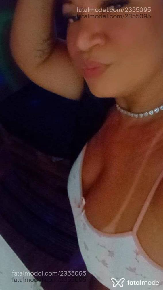 Acompanhante mulher morena (o) de olhos pretos - Sabrina Silva