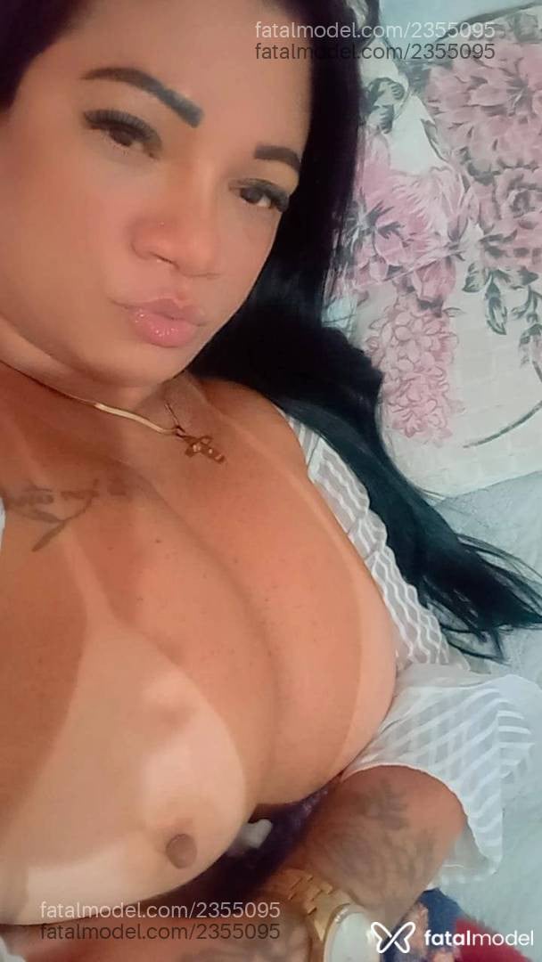 Acompanhante mulher morena (o) de olhos pretos em Guaratinguetá Acompanhante mulher morena (o) de olhos pretos em Guaratinguetá - Sabrina Silva