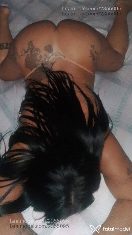 Acompanhante mulher morena (o) de olhos pretos - Sabrina Silva