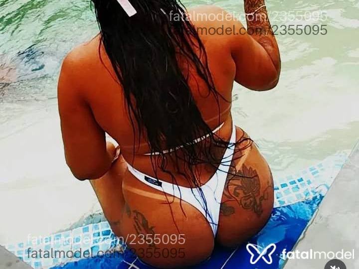 Acompanhante mulher morena (o) de olhos pretos - Sabrina Silva