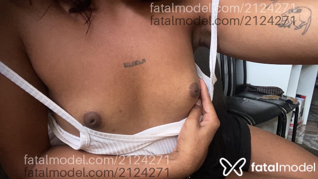 Acompanhante mulher trans morena (o) de olhos castanhos em São Luís - Divina Chammel
