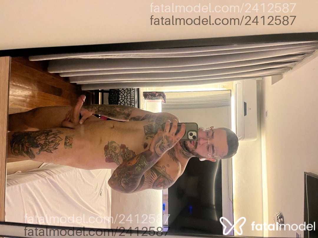 Acompanhante homem com cabelo castanho de olhos castanhos em Contagem - Ulisses
