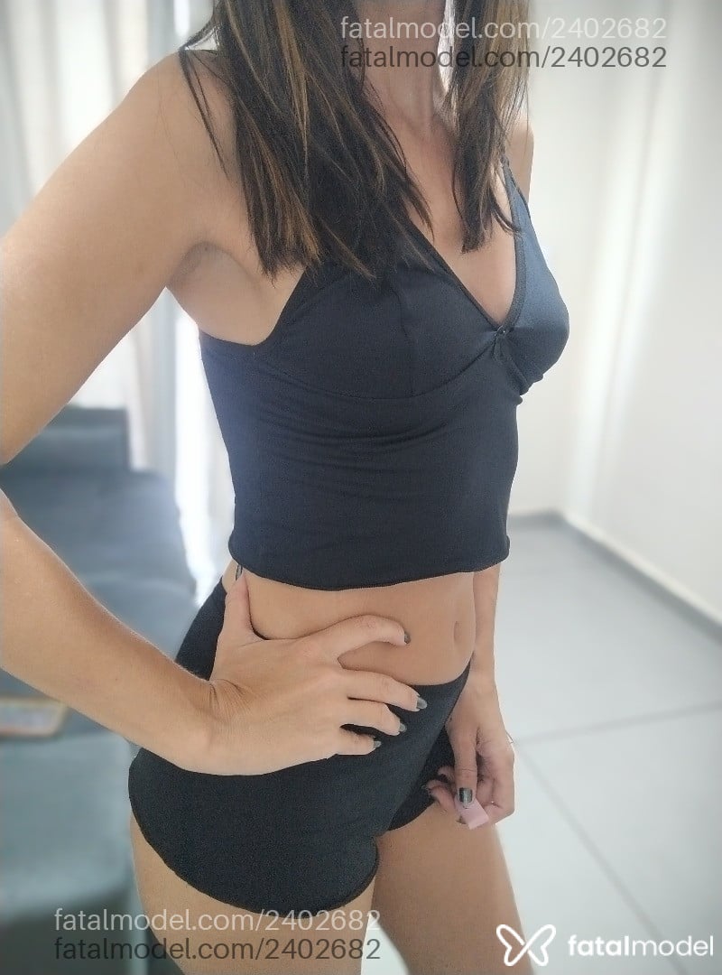 Acompanhante mulher morena (o) de olhos verdes em Pouso Alegre - Sofhia Silva