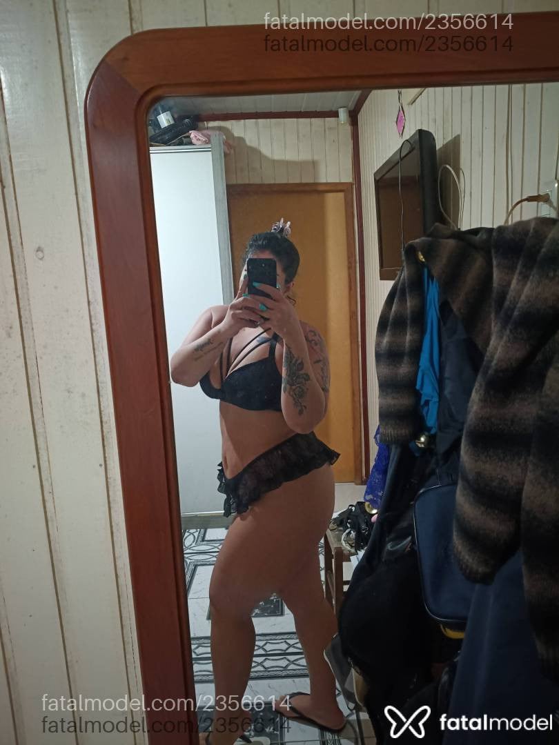 Acompanhante mulher morena (o) de olhos castanhos em Caxias do Sul - Roberta