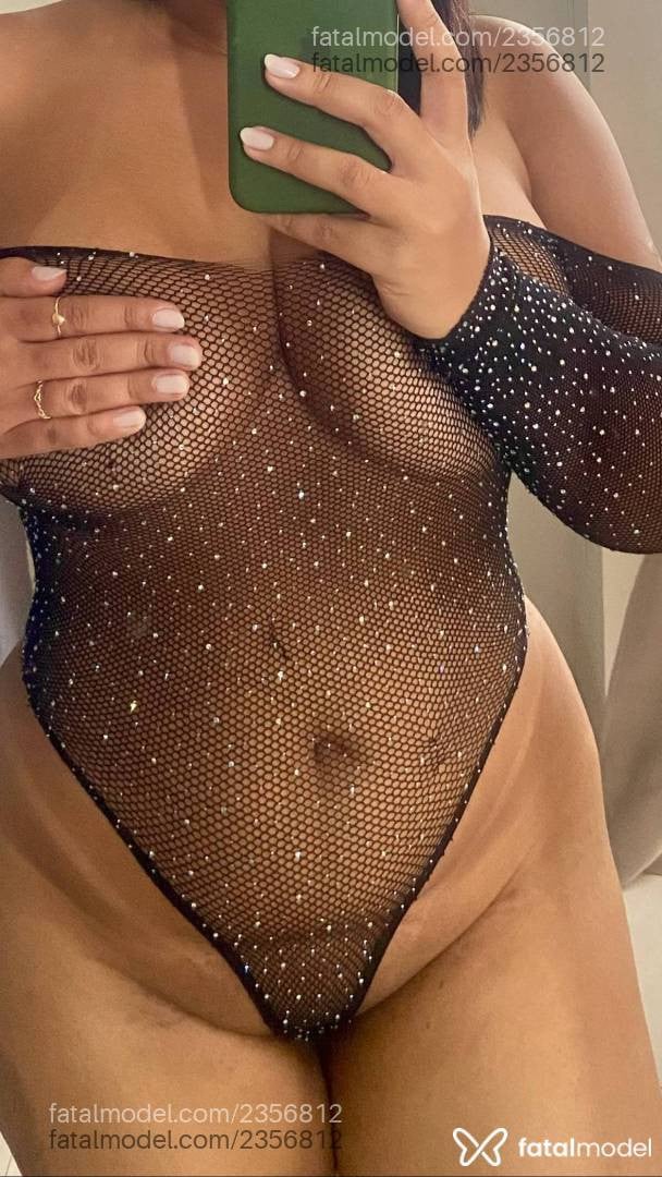 Acompanhante mulher com cabelo castanho de olhos castanhos - Amanda
