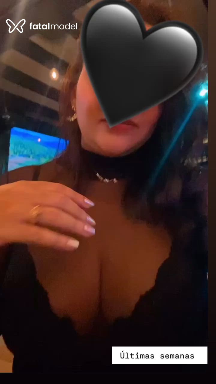 Acompanhante mulher com cabelo castanho de olhos castanhos - Amanda Acompanhante mulher com cabelo castanho de olhos castanhos - Amanda
