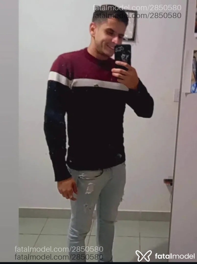 Acompanhante homem com cabelo castanho de olhos castanhos - Andrade Acompanhante homem com cabelo castanho de olhos castanhos - Andrade
