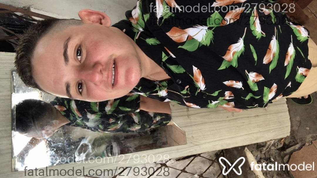 Acompanhante homem trans morena (o) de olhos castanhos em Virtual - Bruna