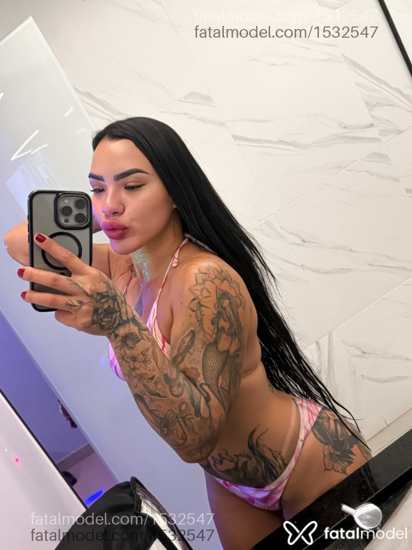 Acompanhante mulher morena (o) de olhos mel em Araxá Acompanhante mulher morena (o) de olhos mel em Araxá - Luana Malato