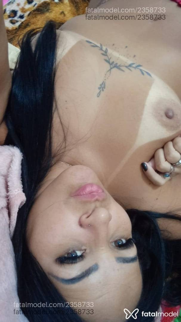 Acompanhante mulher morena (o) de olhos mel - Daniela