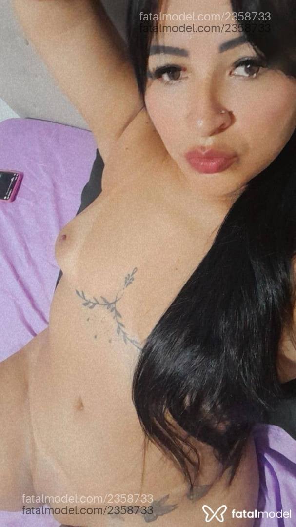 Acompanhante mulher morena (o) de olhos mel - Daniela