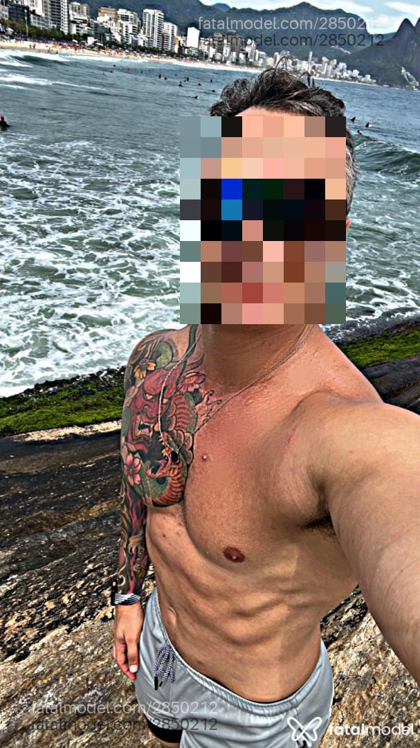 Acompanhante homem loira (o) de olhos mel em Rio de Janeiro - Brancão