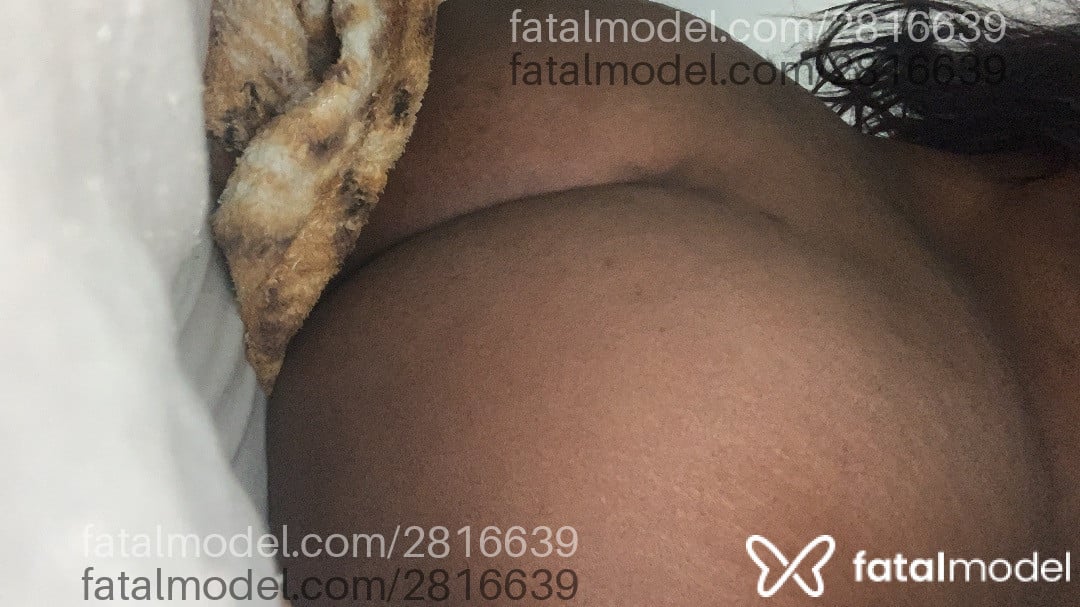 Acompanhante mulher morena (o) de olhos castanhos em Volta Redonda - Ananda