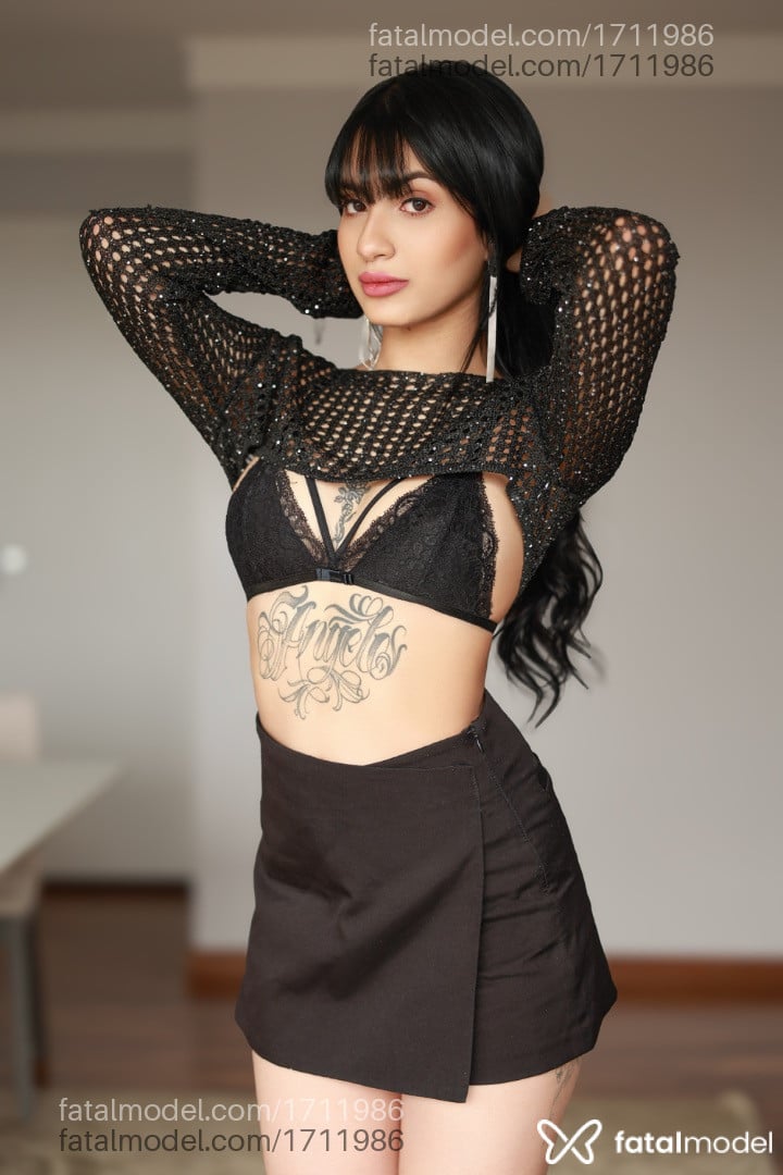 Acompanhante mulher morena (o) de olhos castanhos em São Paulo Acompanhante mulher morena (o) de olhos castanhos em São Paulo - Jade