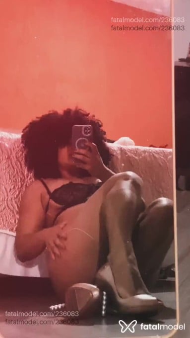 Acompanhante mulher morena (o) de olhos castanhos em Botucatu - YasmimBombom