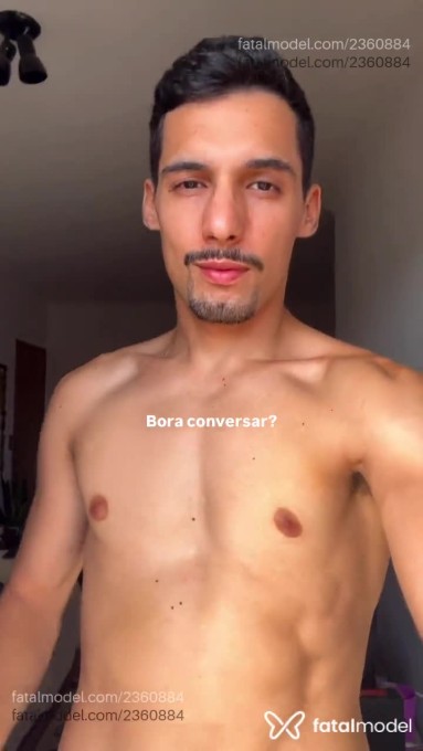 Acompanhante homem com cabelo castanho de olhos castanhos - Lordlivre
