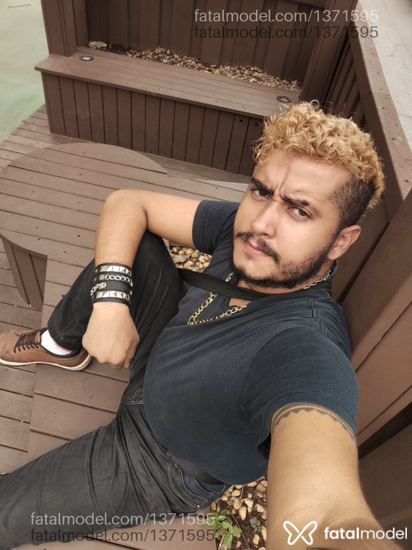 Acompanhante homem morena (o) de olhos castanhos em Belo Horizonte - Davizão Mssagista