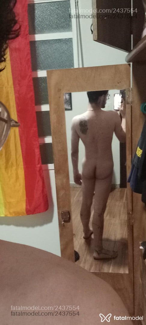 Acompanhante homem com cabelo castanho de olhos mel em Belo Horizonte - Rose