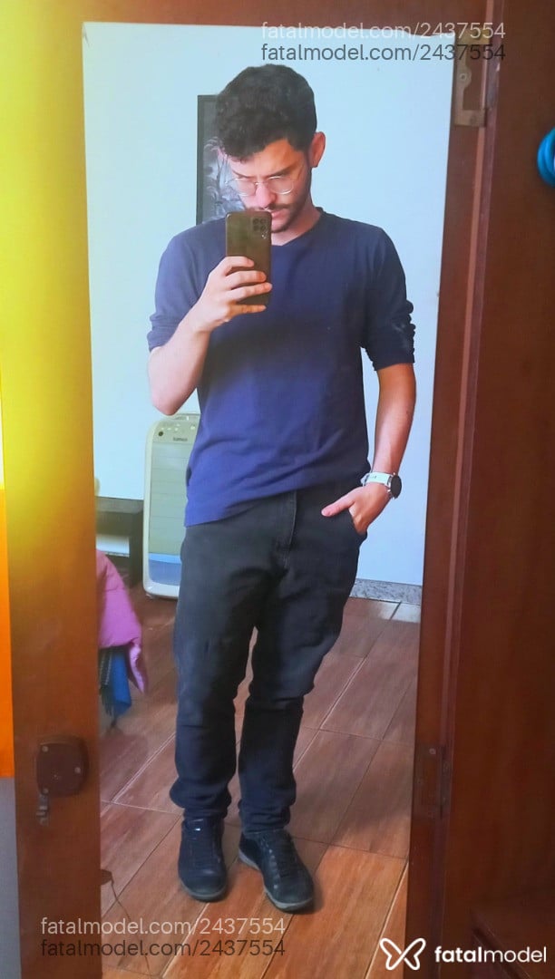 Acompanhante homem com cabelo castanho de olhos mel em Belo Horizonte - Rose
