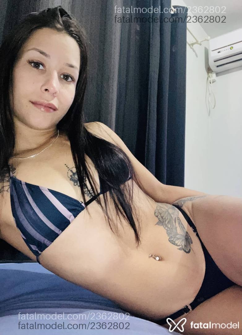 Acompanhante mulher morena (o) de olhos verdes em Penha - Naiara