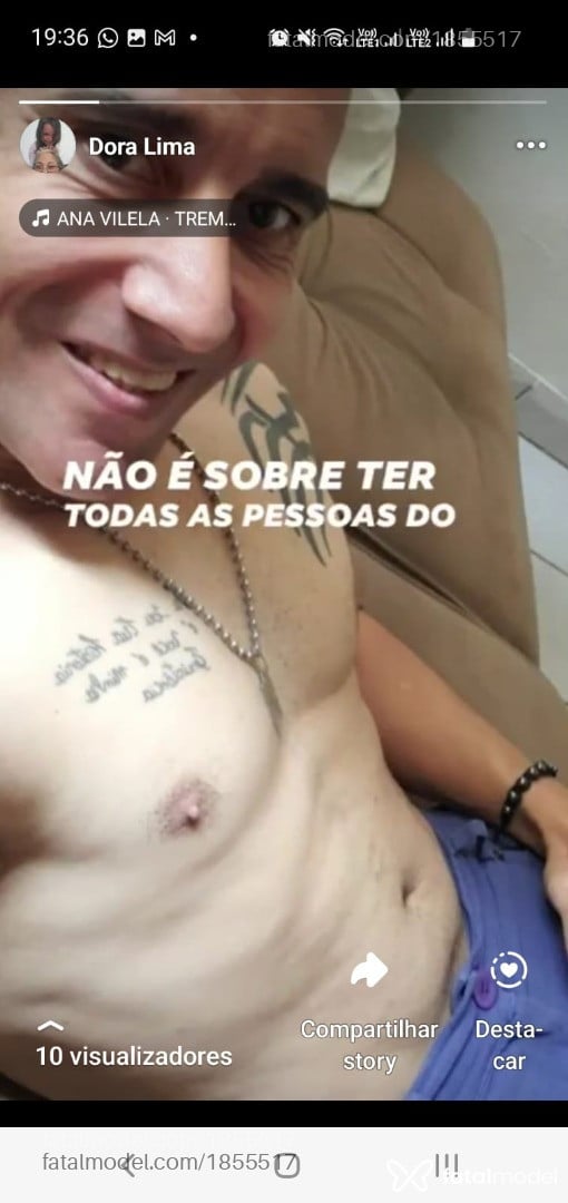 Acompanhante homem com cabelo castanho de olhos castanhos - Max Doni Acompanhante homem com cabelo castanho de olhos castanhos - Max Doni
