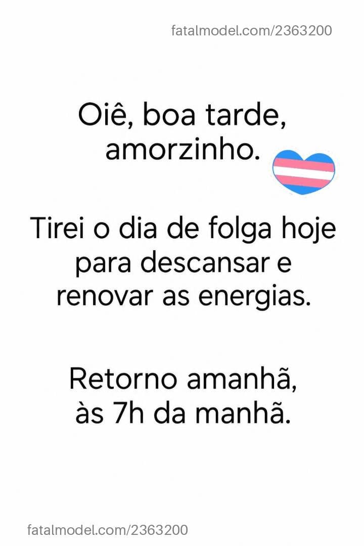 Acompanhante mulher morena (o) de olhos castanhos - Ravenne Noir