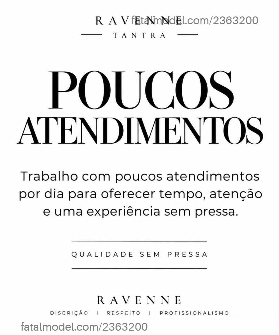 Acompanhante mulher morena (o) de olhos castanhos - Ravenne Noir