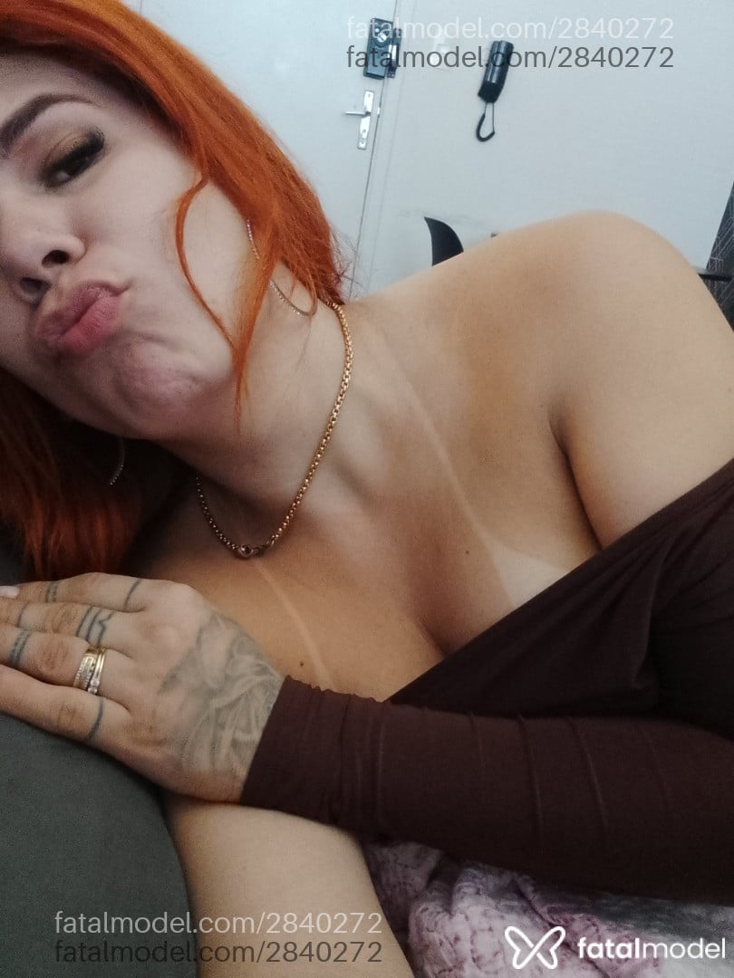 Acompanhante mulher trans loira (o) de olhos castanhos em Maringá - Nathalia Ferraz
