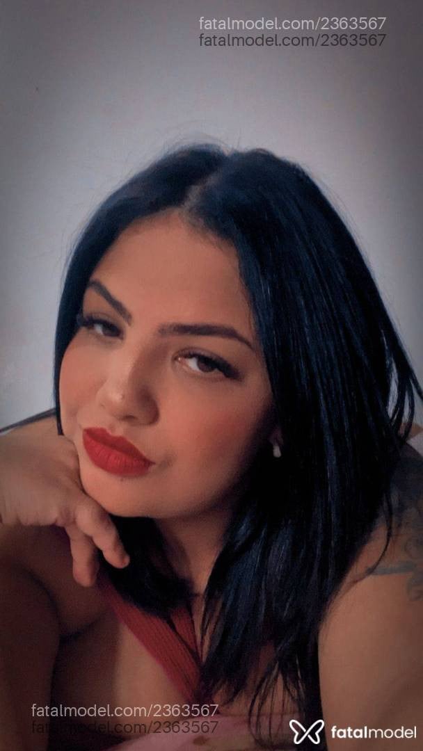 Acompanhante mulher com cabelo castanho de olhos mel em Brusque - Bruna