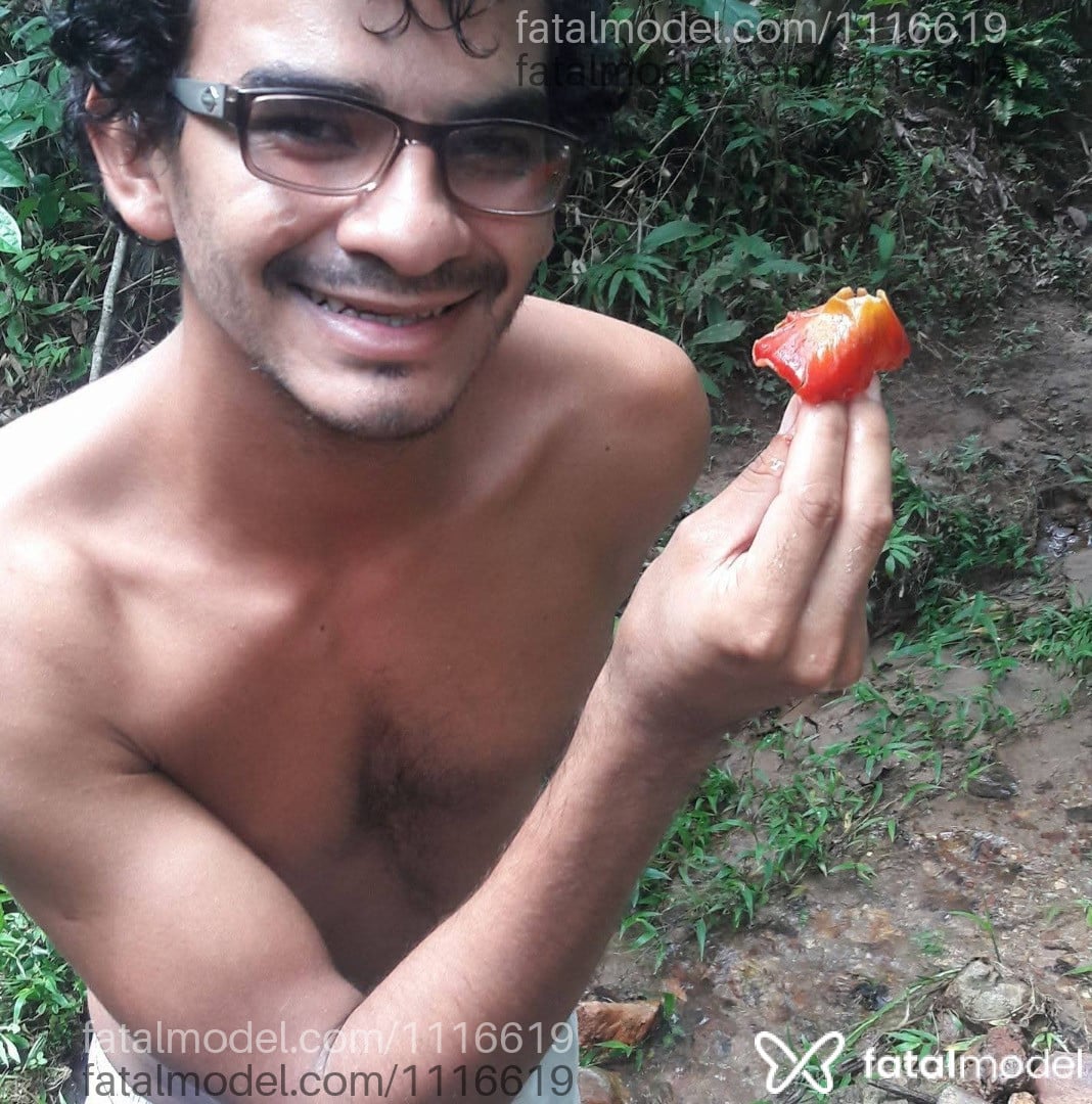 Acompanhante homem com cabelo castanho de olhos castanhos em Coxim Acompanhante homem com cabelo castanho de olhos castanhos em Coxim - Geovani Guedes