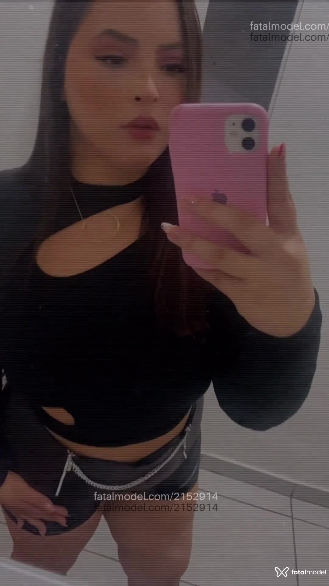 Acompanhante mulher com cabelo castanho de olhos castanhos em São José do Rio Preto - Ana