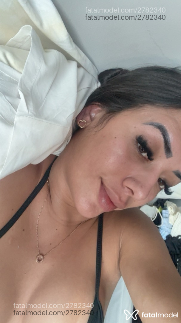 Acompanhante mulher trans morena (o) de olhos castanhos em Fortaleza - Ary Lopes