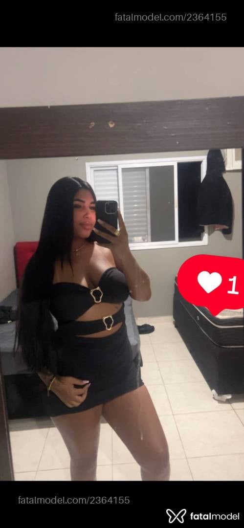 Acompanhante mulher morena (o) de olhos castanhos - Bia Lins