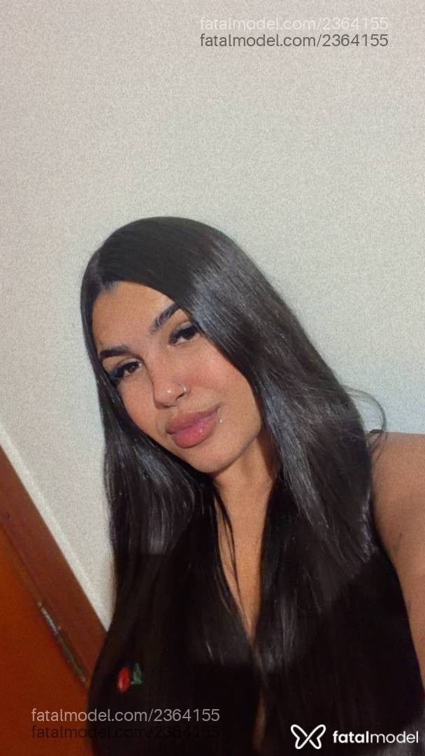 Acompanhante mulher morena (o) de olhos castanhos - Bia Lins