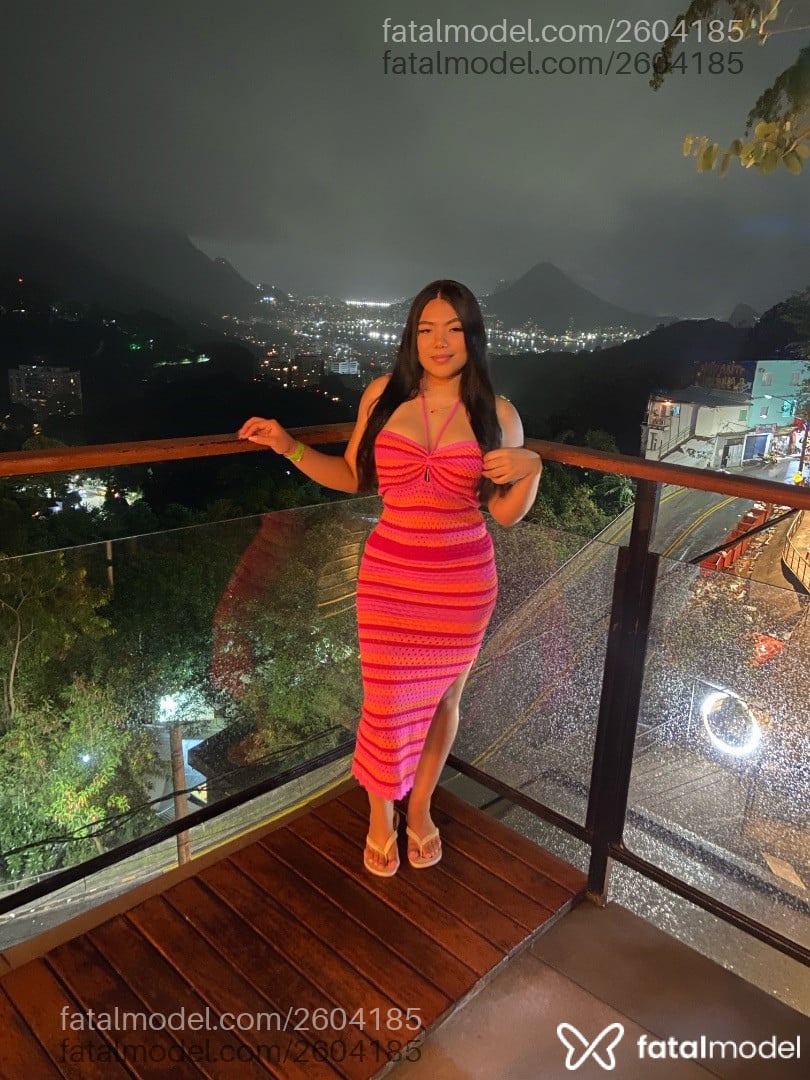Acompanhante mulher morena (o) de olhos pretos em São Paulo - Yara Pari