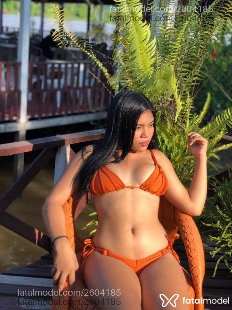 Acompanhante mulher morena (o) de olhos pretos em São Paulo - Yara Pari