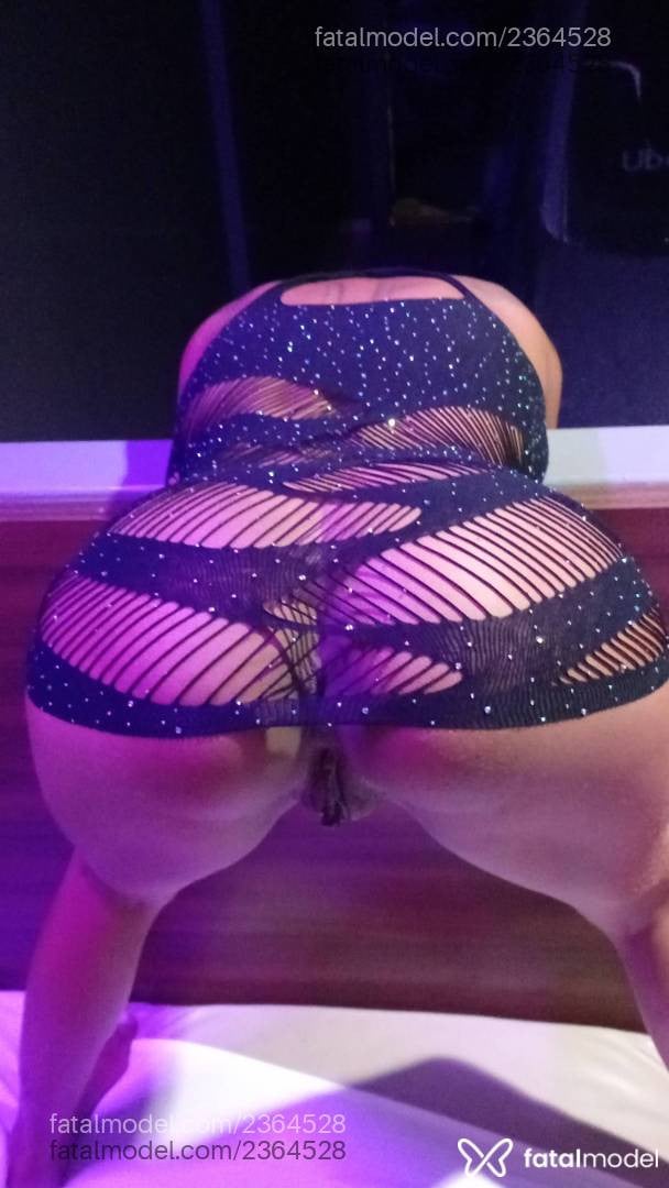Acompanhante mulher com cabelo castanho de olhos pretos em Governador Valadares - Luna Ferrari
