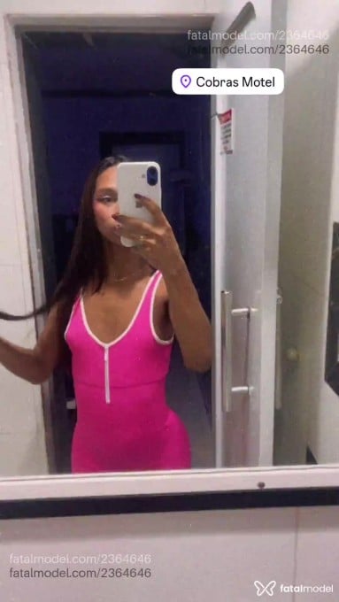 Acompanhante mulher trans com cabelo castanho de olhos pretos em Rio Branco - Larissa Almeida
