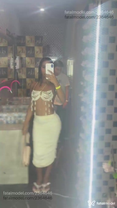 Acompanhante mulher trans com cabelo castanho de olhos pretos em Rio Branco - Larissa Almeida